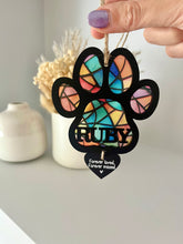 Load image into Gallery viewer, Stained Glass Outdoor paw memorial decoration
