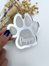 Load image into Gallery viewer, Silver mirrored dog paw
