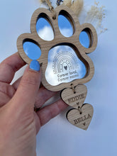 Load image into Gallery viewer, Dog paw memorial
