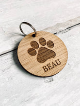 Load image into Gallery viewer, Cat paw key ring
